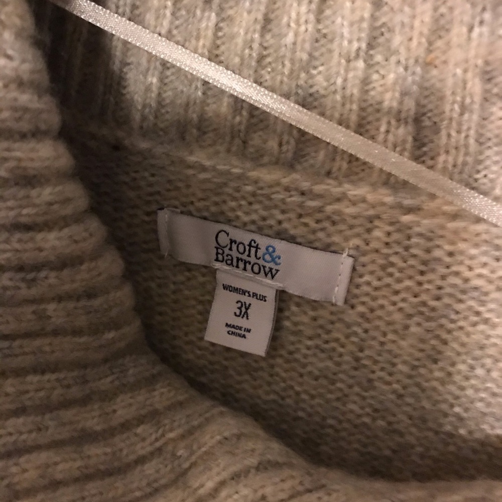 Ladies brown striped sweater with buttons accents